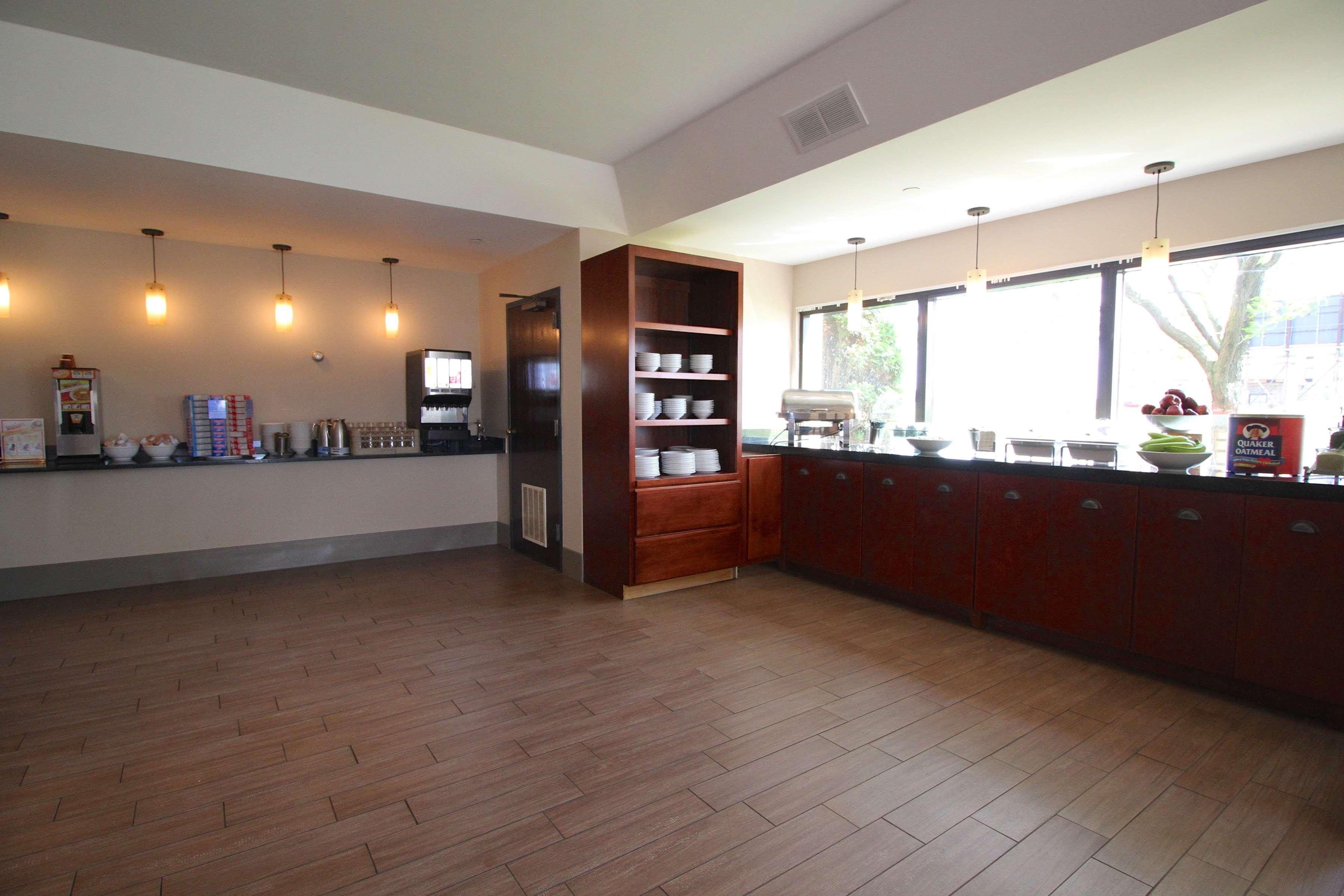 Country Inn & Suites By Radisson, Sandusky South, Oh Milan Extérieur photo