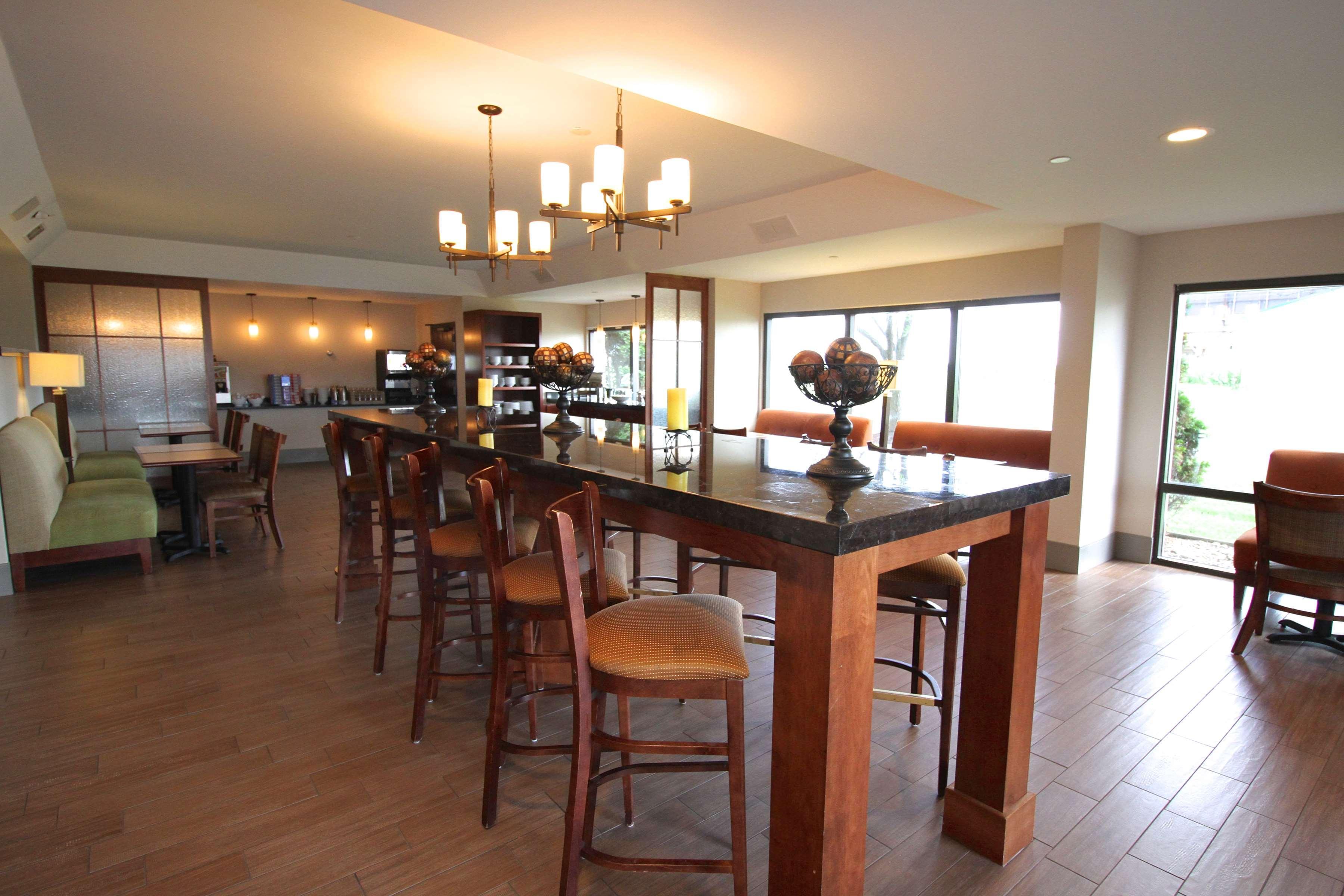 Country Inn & Suites By Radisson, Sandusky South, Oh Milan Extérieur photo